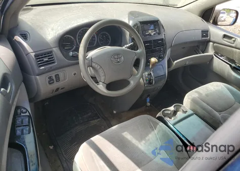 2005 Toyota Sienna Ce z USA, uszkodzony, nr VIN 5TDZA23CX5S340797